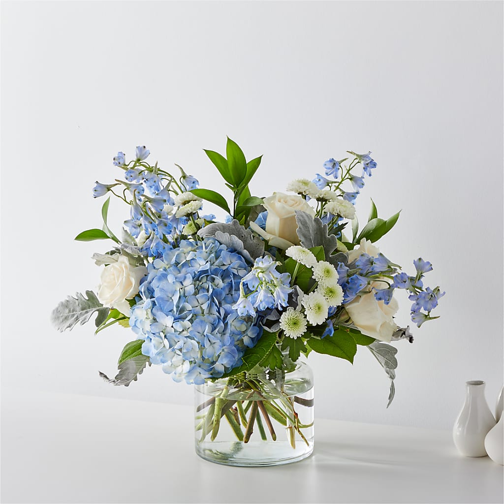 Coastal Blossom Bouquet – Seaside Stems, Old Saybrook CT