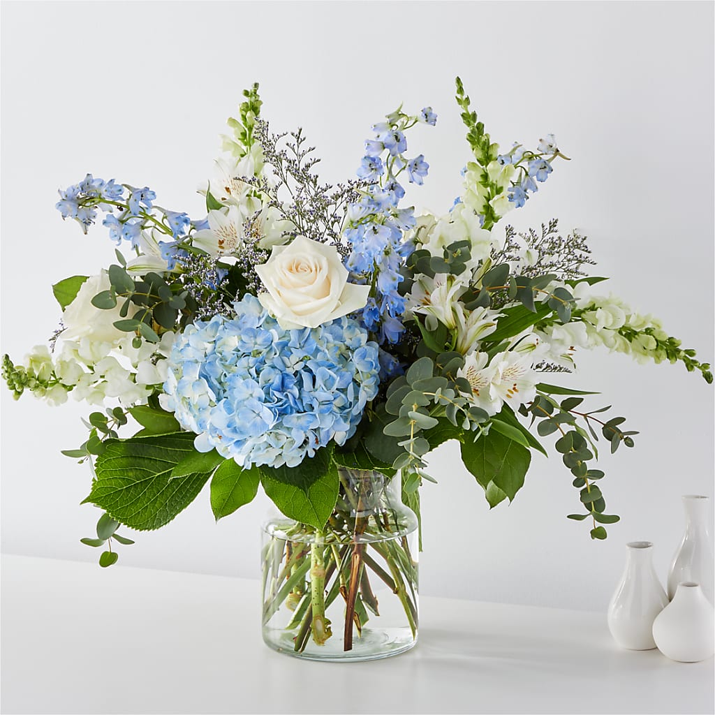 Coastal Blossom Bouquet – Seaside Stems, Old Saybrook CT