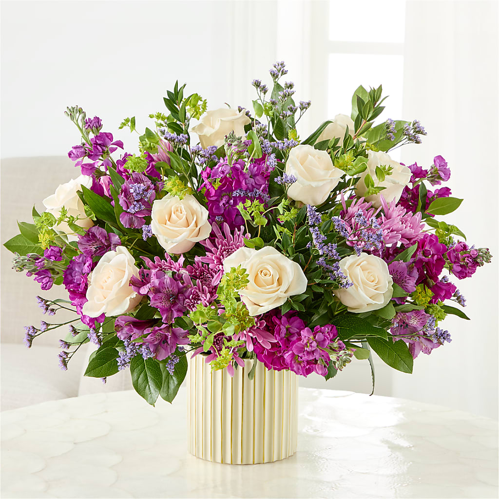 The Boutique Bouquet – Seaside Stems, Old Saybrook CT