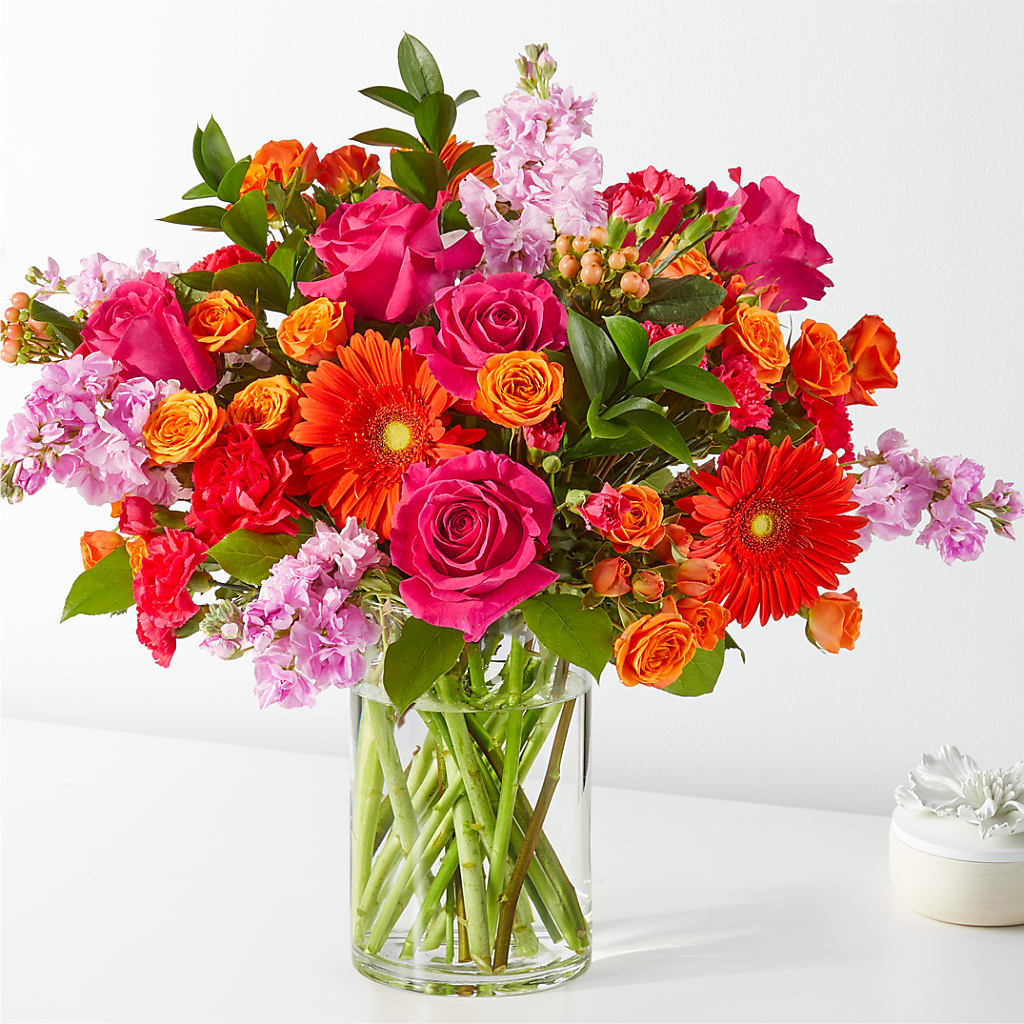 Fiesta Bouquet – Seaside Stems, Old Saybrook CT