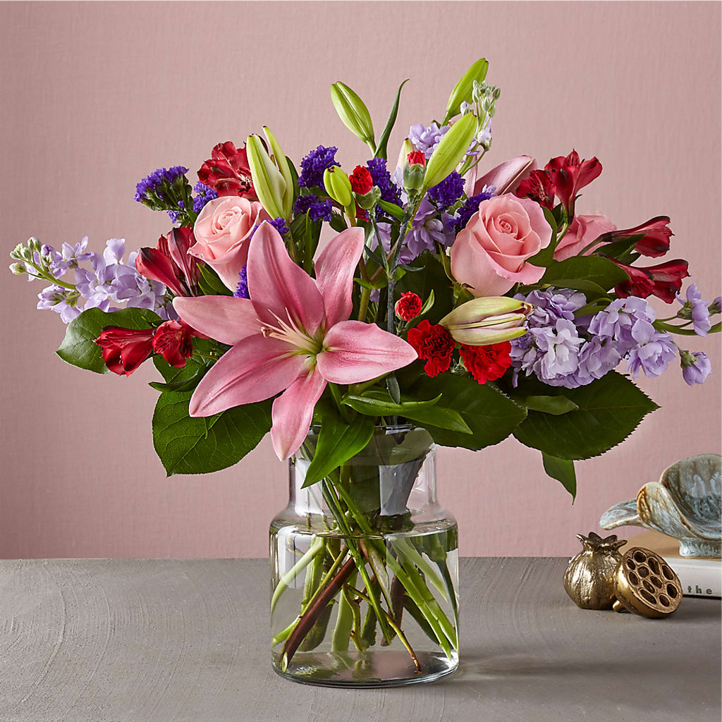 Romantique Bouquet – Seaside Stems, Old Saybrook CT
