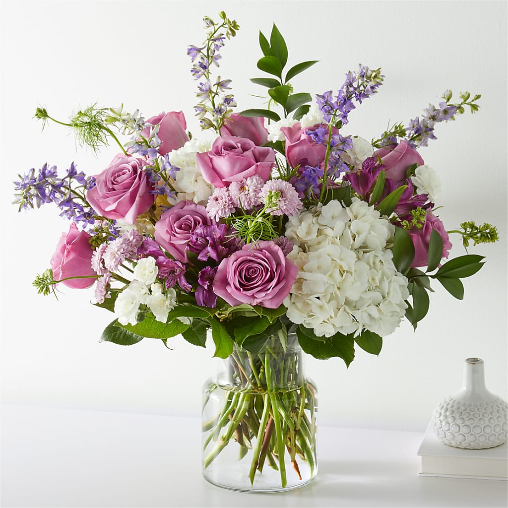 Violet Caress Bouquet – Seaside Stems, Old Saybrook CT