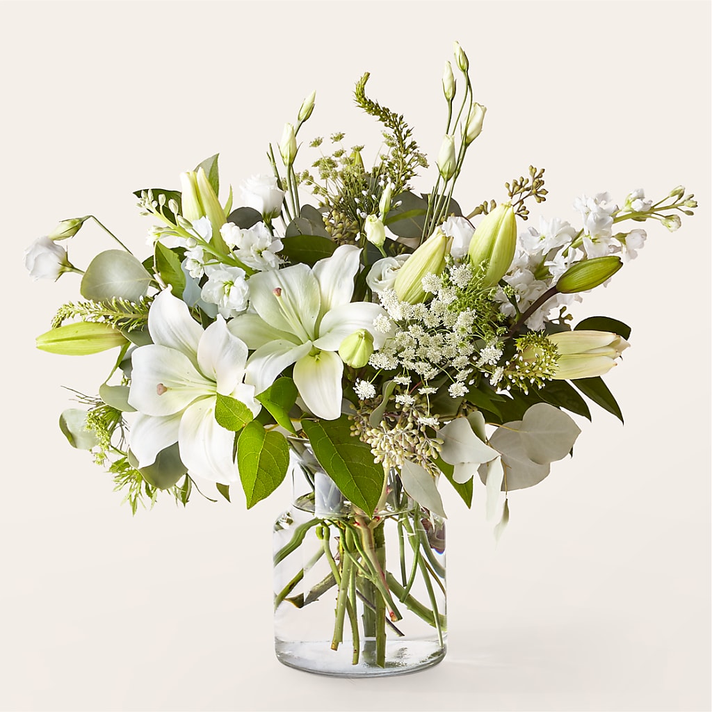 Alluring Elegance Bouquet – Seaside Stems, Old Saybrook CT