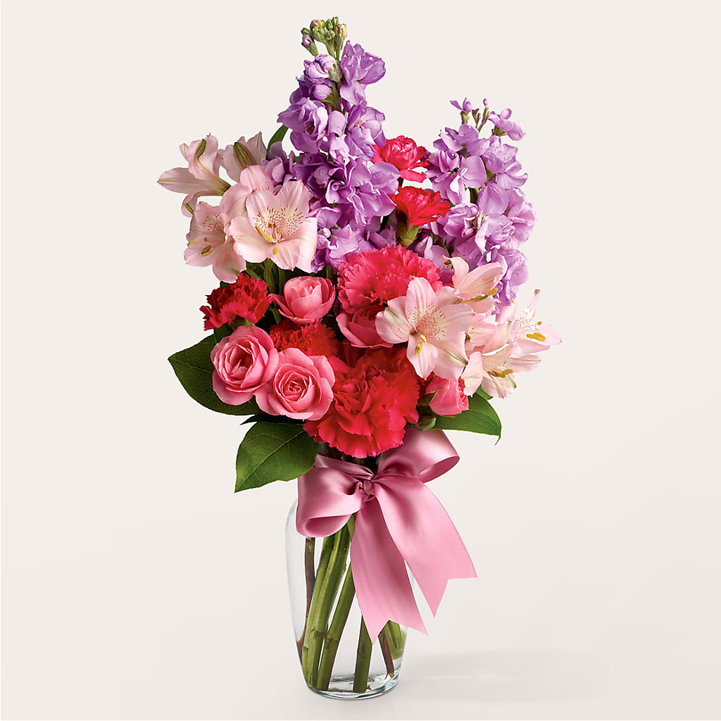 Main Character Bouquet – Seaside Stems, Old Saybrook CT