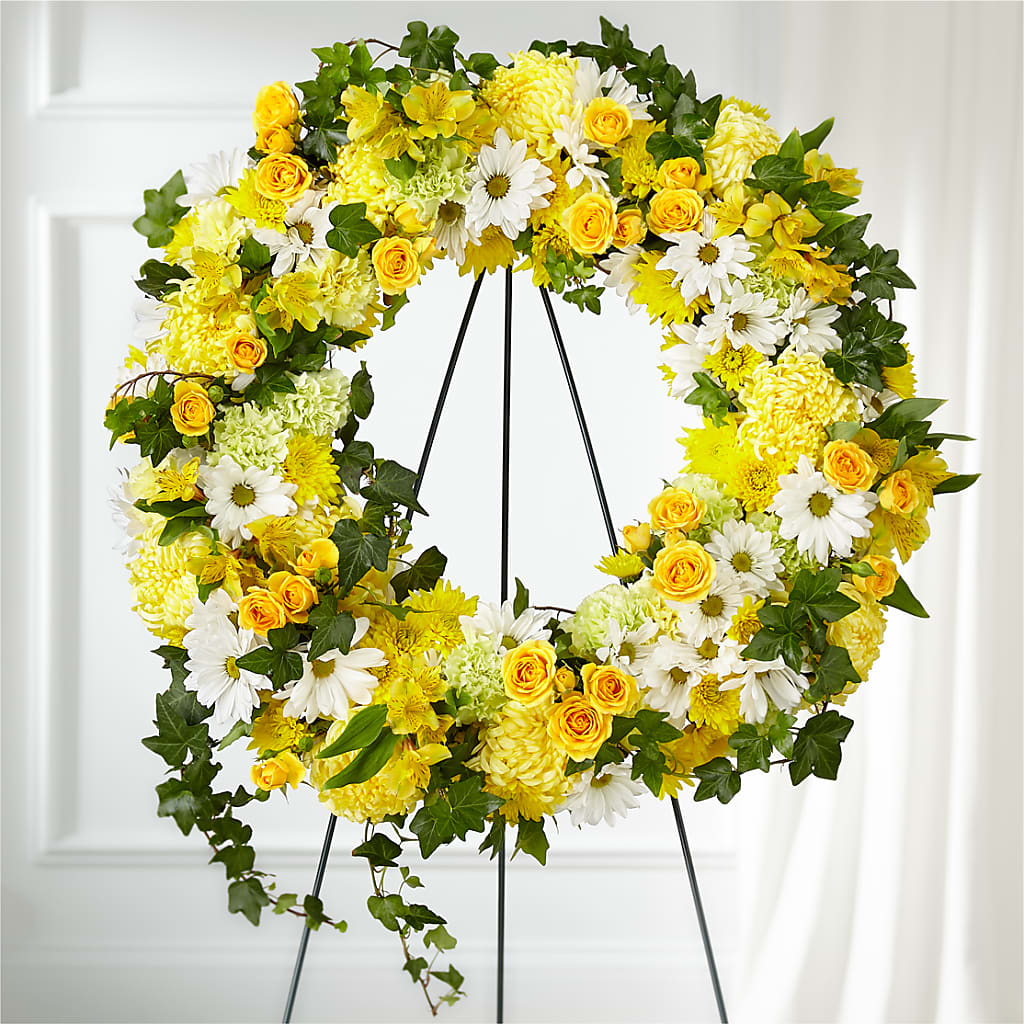 Golden Remembrance Wreath – Seaside Stems, Old Saybrook CT
