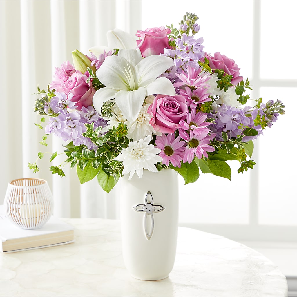 Sacred Space Bouquet – Seaside Stems, Old Saybrook CT