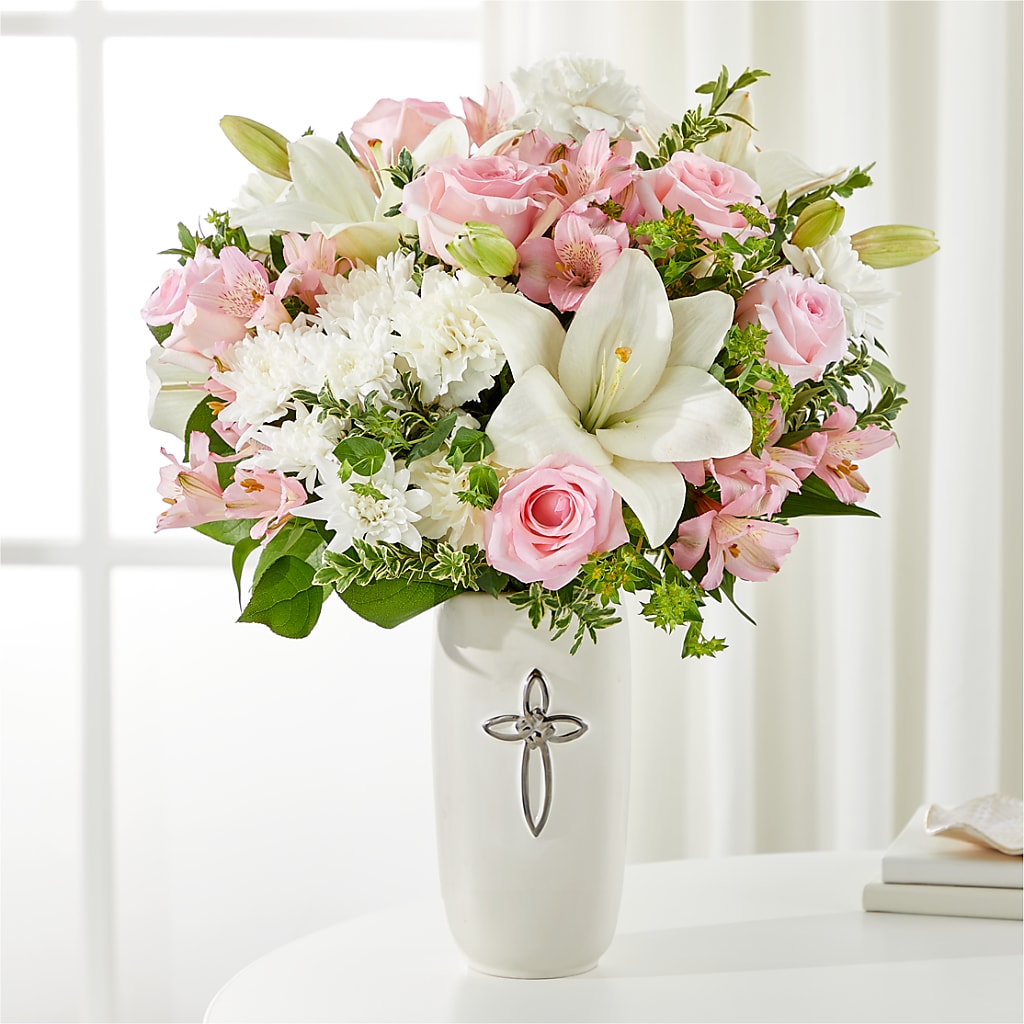 Kindly Devoted Bouquet – Seaside Stems, Old Saybrook CT