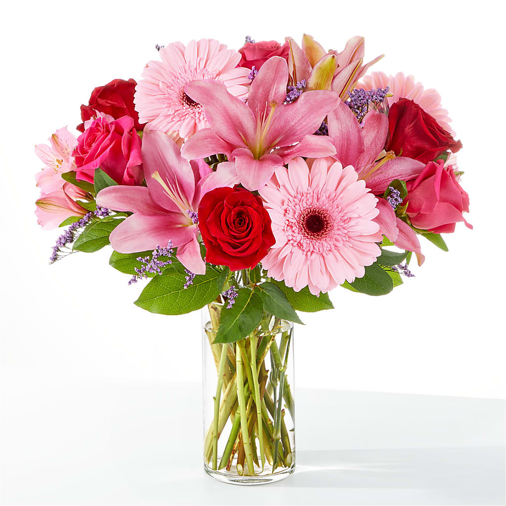 Lots of Love Bouquet – Seaside Stems, Old Saybrook CT