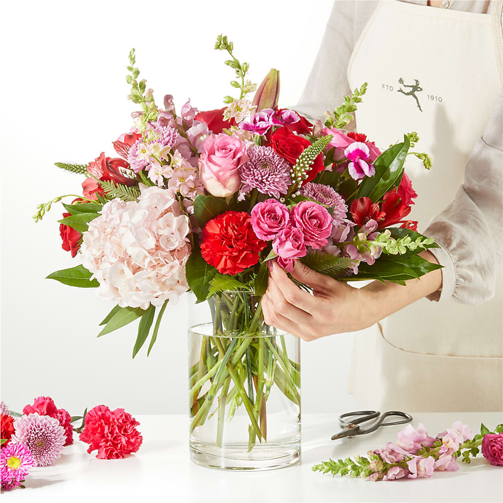 Swooning Over You - A Luxury Florist Original –  Seaside Stems, Old Saybrook CT