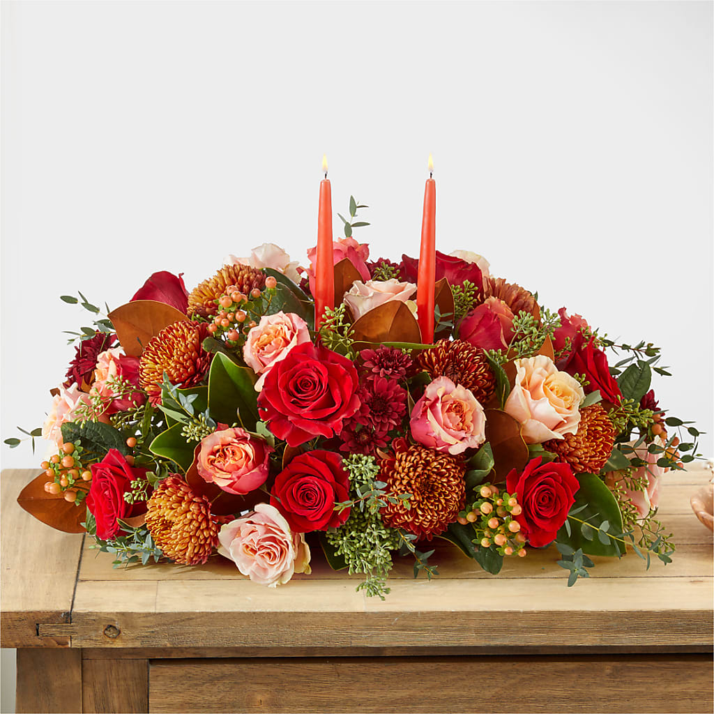 Gather Near Centerpiece –  Seaside Stems, Old Saybrook CT